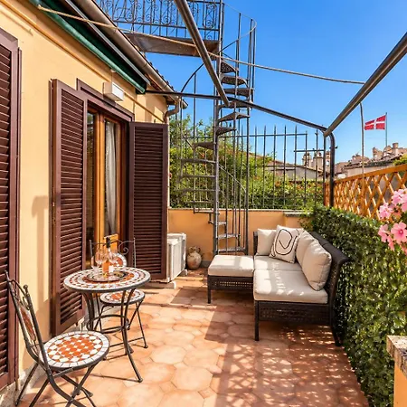 Twilight Terrace - Piazza Di Spagna Apartment *
